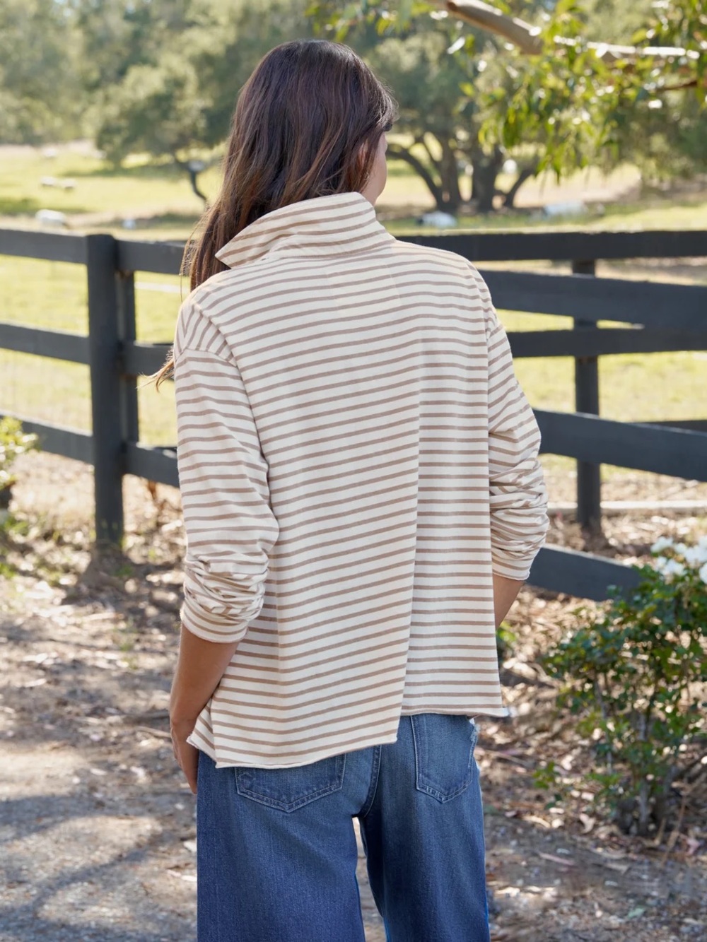 Frank & Eileen Patrick Popover Henley Vintage White and Camel Stripe Size L - Picture 2 of 9